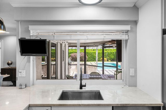 3616 SE 2nd Street, Boynton Beach, FL 33435
