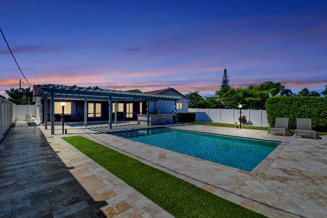 3616 SE 2nd Street, Boynton Beach, FL 33435