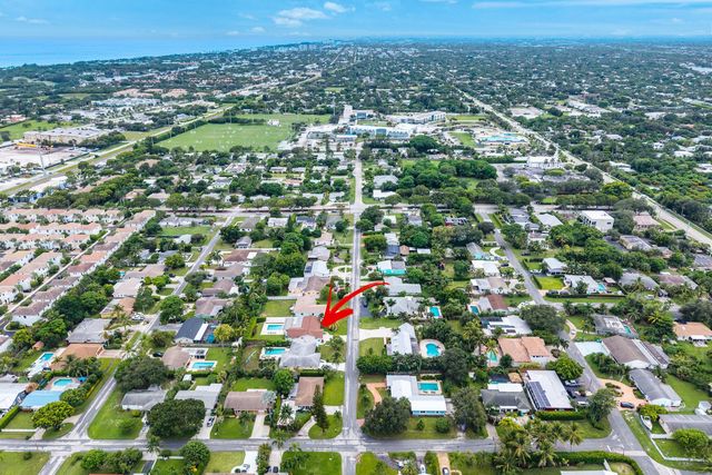 3616 SE 2nd Street, Boynton Beach, FL 33435