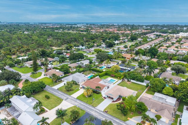 3616 SE 2nd Street, Boynton Beach, FL 33435