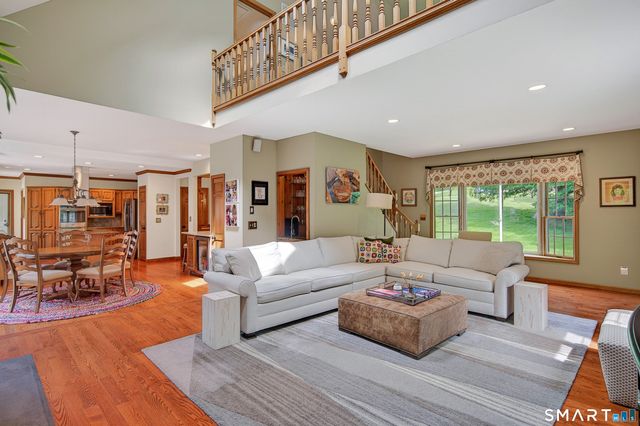 7 Huntington Lane, New Fairfield, CT 06812