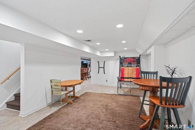 7 Huntington Lane, New Fairfield, CT 06812