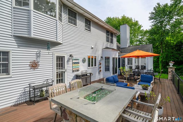 7 Huntington Lane, New Fairfield, CT 06812