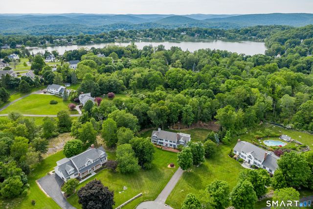 7 Huntington Lane, New Fairfield, CT 06812