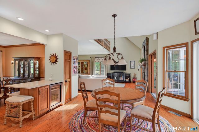 7 Huntington Lane, New Fairfield, CT 06812