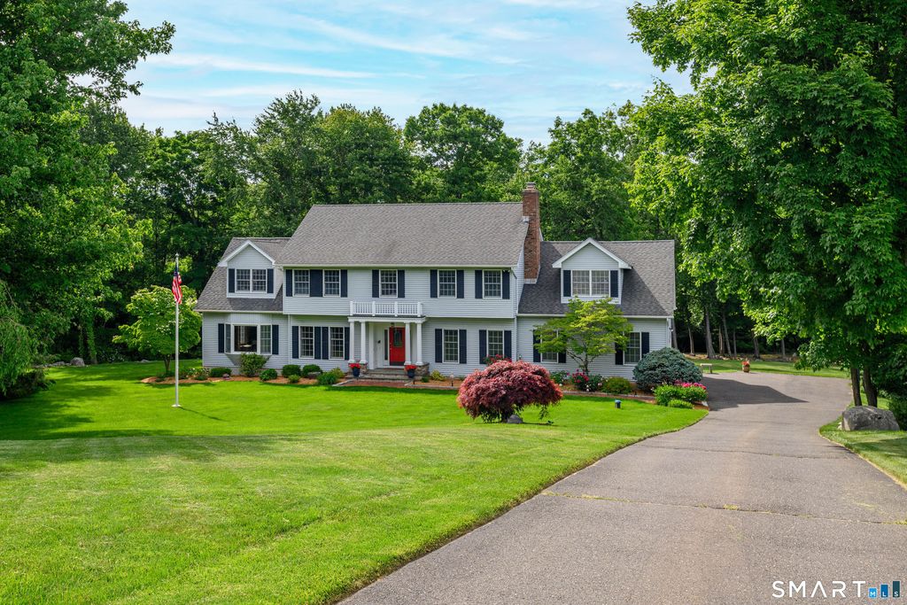 7 Huntington Lane, New Fairfield, CT 06812