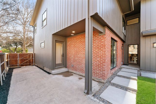 2900 Mcfarlin Boulevard, University Park, TX 75205