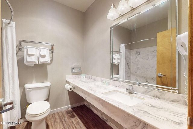 5640 E Paisano, El Paso, TX 79925