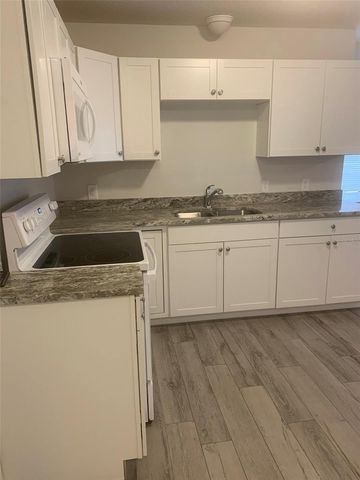 11452 OCEANSPRAY AVENUE, Englewood, FL 34224