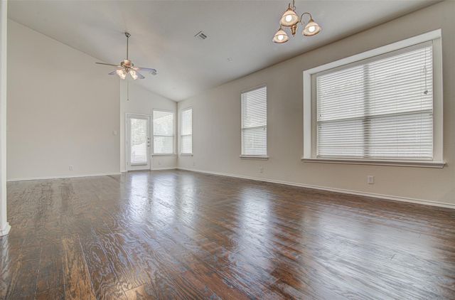 1610 Greenside DR, Round Rock, TX 78665