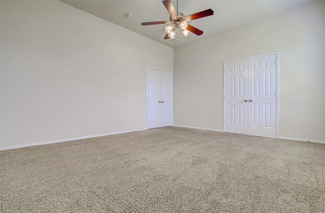 1610 Greenside DR, Round Rock, TX 78665