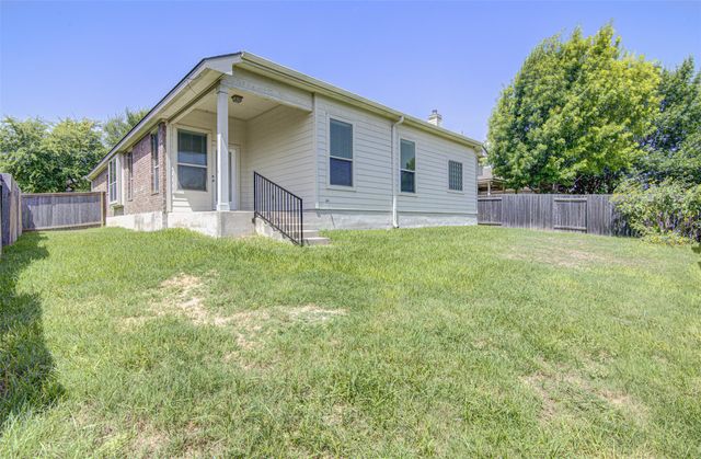 1610 Greenside DR, Round Rock, TX 78665