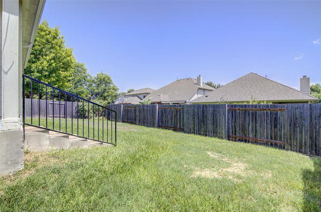 1610 Greenside DR, Round Rock, TX 78665
