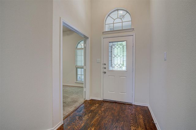1610 Greenside DR, Round Rock, TX 78665