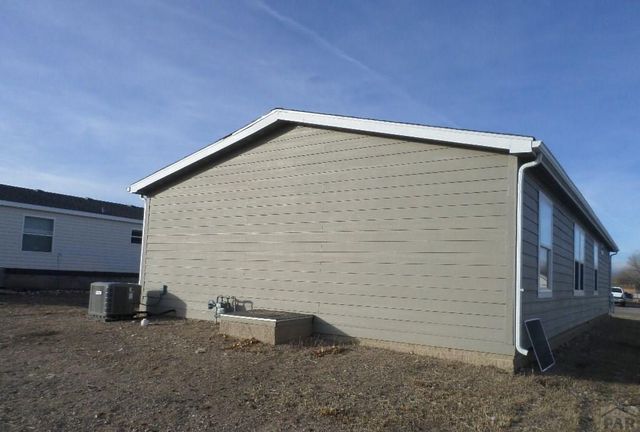 996 S Sibley Dr, Pueblo West, CO 81007