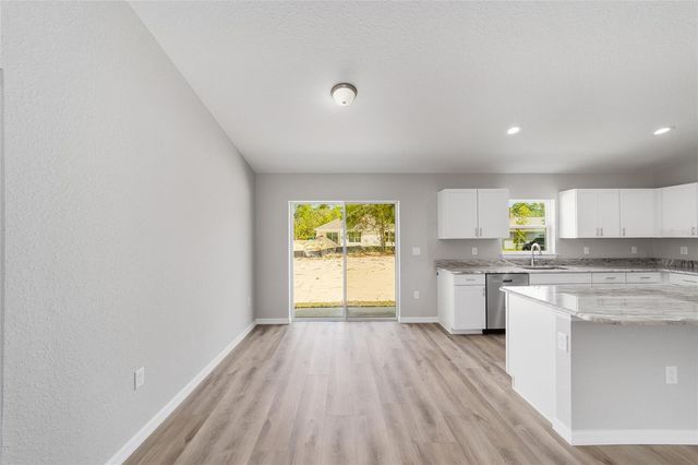1736 W HALL PLACE, Citrus Springs, FL 34434