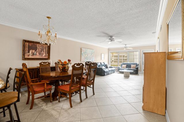 18900 Stewart Circle 7, Boca Raton, FL 33496
