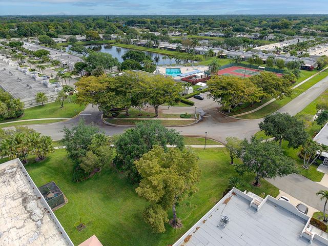 18900 Stewart Circle 7, Boca Raton, FL 33496