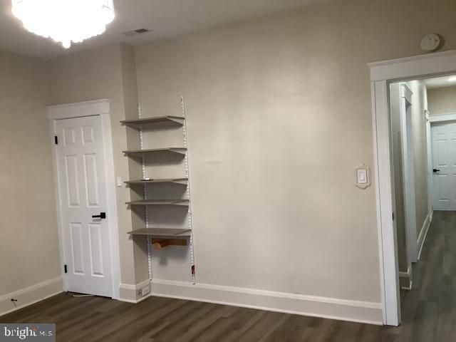 3027 SHANNON DR, Baltimore, MD 21213