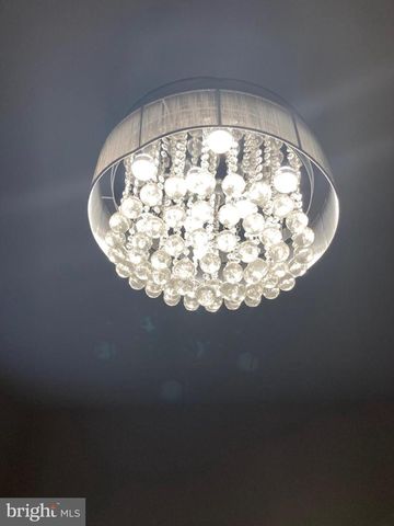 3027 SHANNON DR, Baltimore, MD 21213