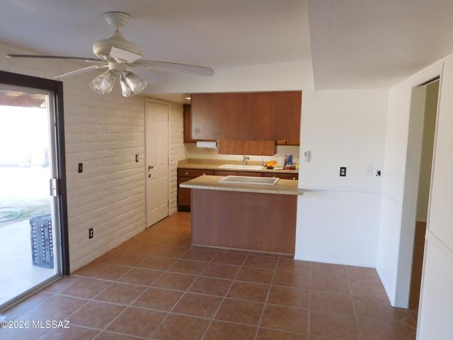 7220 E Edward Drive, Tucson, AZ 85730