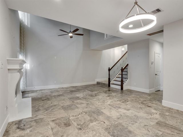 656 N Eldridge Parkway, Houston, TX 77079