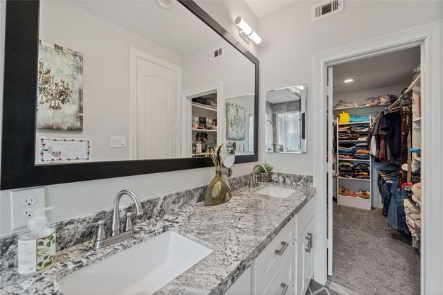 656 N Eldridge Parkway, Houston, TX 77079