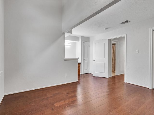 656 N Eldridge Parkway, Houston, TX 77079