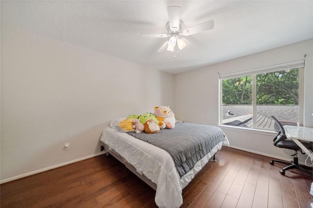 656 N Eldridge Parkway, Houston, TX 77079