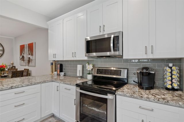 656 N Eldridge Parkway, Houston, TX 77079