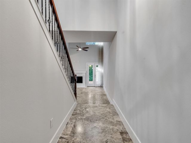 656 N Eldridge Parkway, Houston, TX 77079