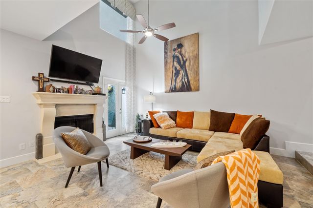 656 N Eldridge Parkway, Houston, TX 77079