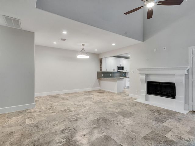 656 N Eldridge Parkway, Houston, TX 77079