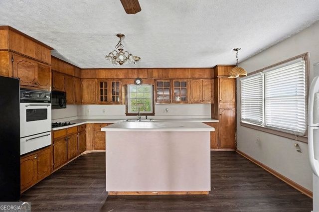 512 Terry Drive, Griffin, GA 30223