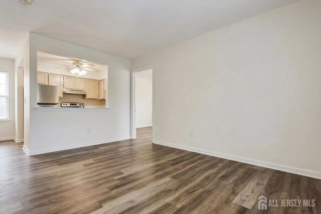 517 Waterford Drive, Edison, NJ 08817