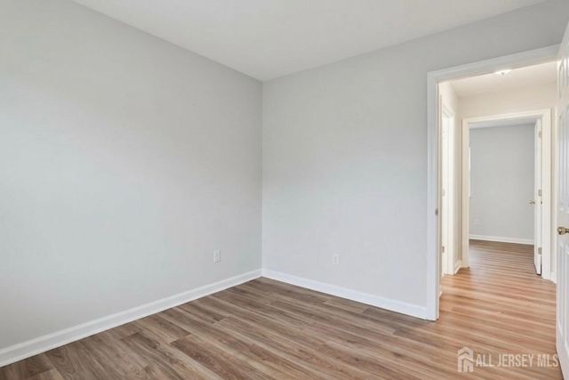 517 Waterford Drive, Edison, NJ 08817