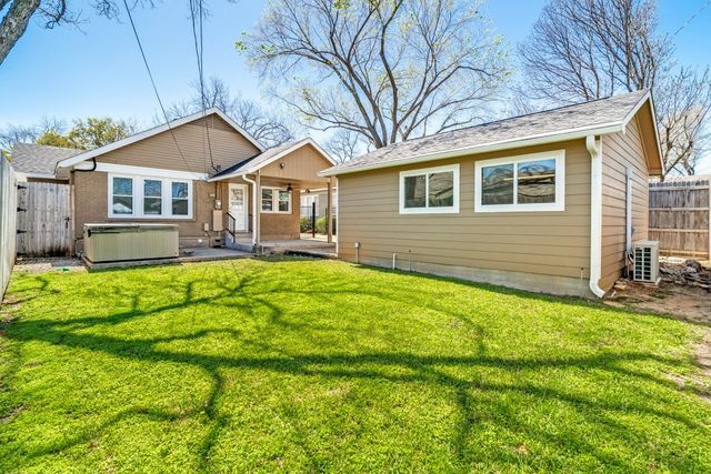 3728 Bunting Avenue, Fort Worth, TX 76107