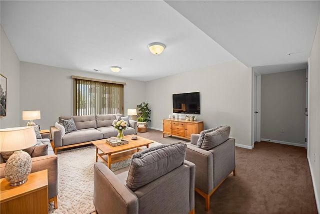 103 MAPLE RIDGE CT, Cecil, PA 15317