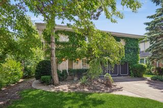 2419 Lake Avenue, Wilmette, IL 60091