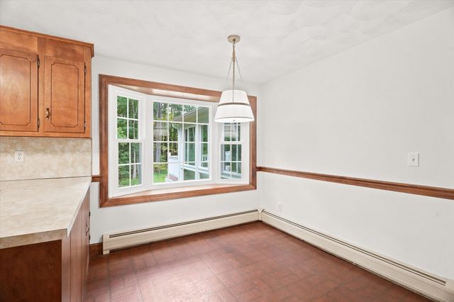 3 Wayside Ln, Acton, MA 01720