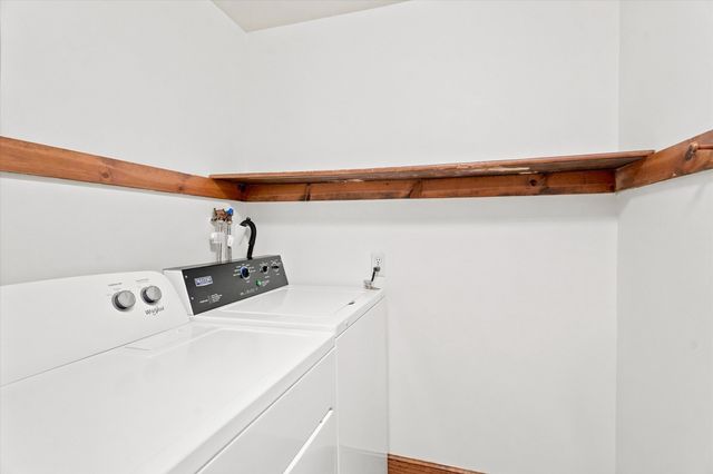 3 Wayside Ln, Acton, MA 01720
