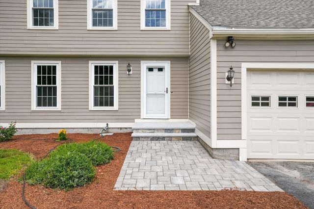 3 Wayside Ln, Acton, MA 01720