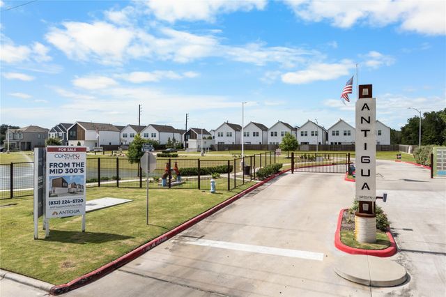 4001 Baja Lane, Houston, TX 77045