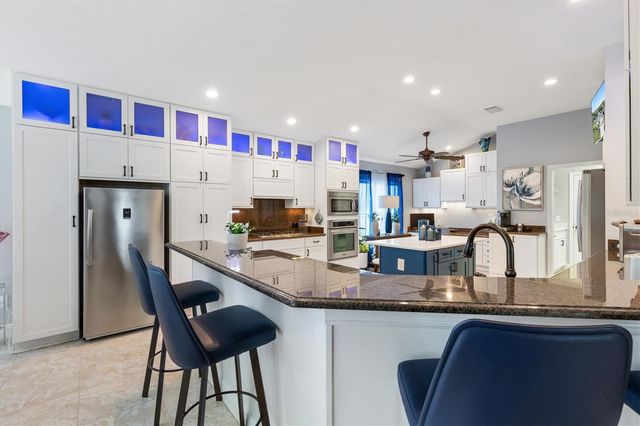 562 BRADFORD LOOP, The Villages, FL 32163