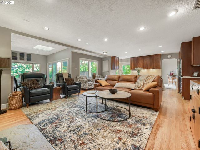 31170 Sw COUNTRY VIEW Loop, Wilsonville, OR 97070