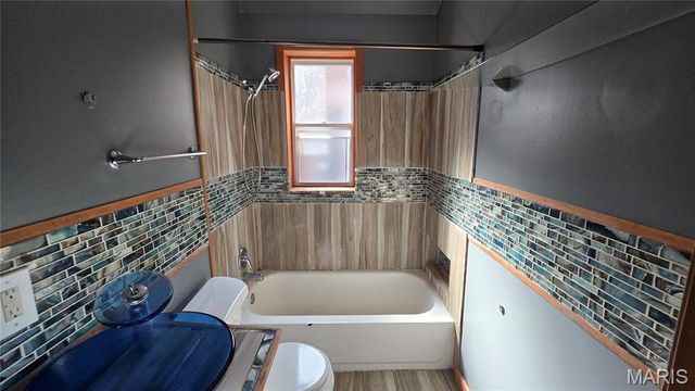 4236 W Aldine Avenue, St Louis, MO 63113