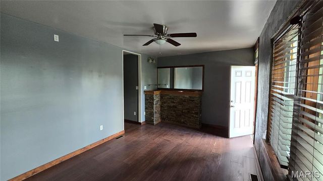 4236 W Aldine Avenue, St Louis, MO 63113