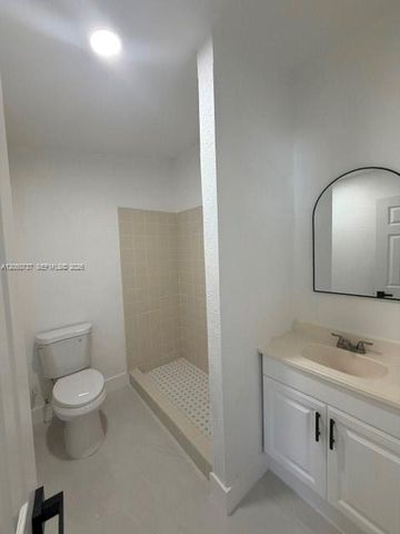 11952 SW 176th Terrace, Miami, FL 33177
