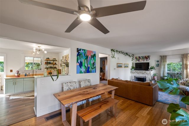 3421 SW Trenton Street, Seattle, WA 98126