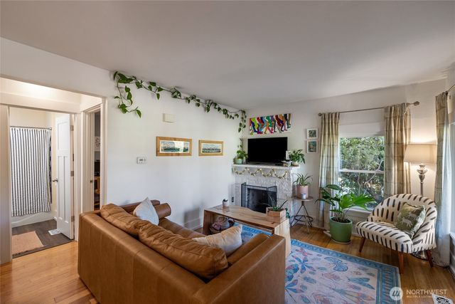 3421 SW Trenton Street, Seattle, WA 98126